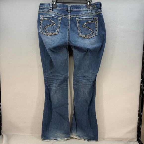 Silver Jeans Women's 18x33 Blue Frances 18" Bootcut Western Mid Rise Tall Jeans - Picture 2 of 15